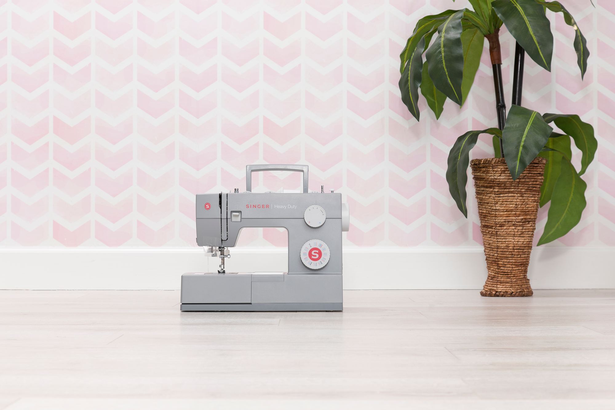 Singer Heavy Duty 5523 Which? Best Buy 2024 and 2025 Sewing Machine - Factory Refurbished
