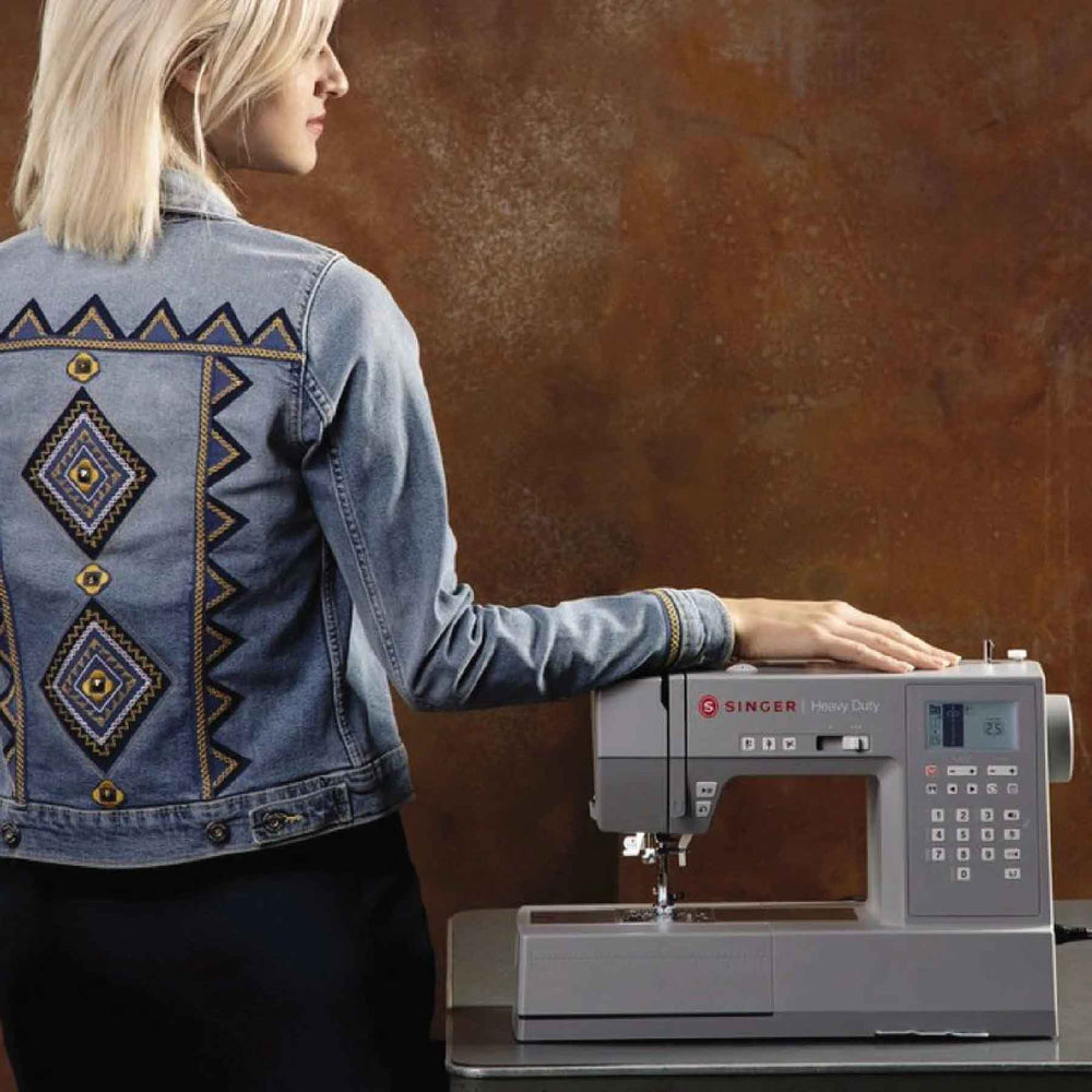 Singer Heavy Duty HD6805 Sewing Machine - Factory Refurbished